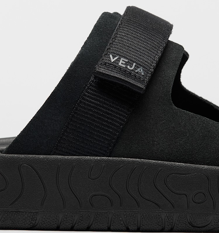 veja baskets arpoador su&egrave;de noir ap3221036 Back view