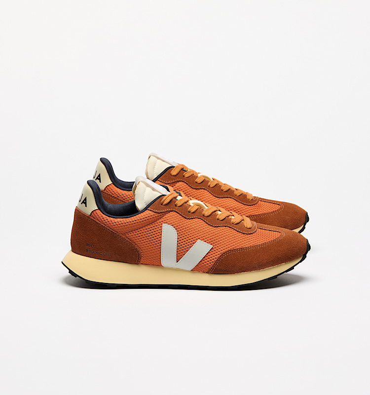veja baskets rio-branco-ii recycl&eacute; orange ro1803874 Lateral view
